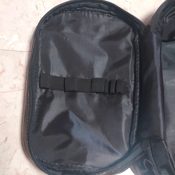 NEW-🤎 Bare Escentuals Makeup/Cosmetics Bag.  Color-Bronze Matalic - Picture 11 of 11